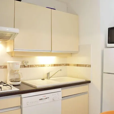 Apartmán T3 Avec Terrasse, Piscine, Tennis Et Parking A 300m De La Plage - Cap D'agde - Fr-1-249-84