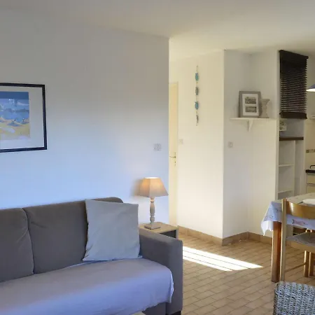 T3 Avec Terrasse, Piscine, Tennis Et Parking A 300m De La Plage - Cap D'agde - Fr-1-249-84 Apartmán Agde